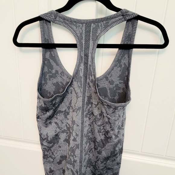 ZYIA Active Size Medium Gray Splash Racer Seamless Tank Top Racerback NWOT - Picture 7 of 10